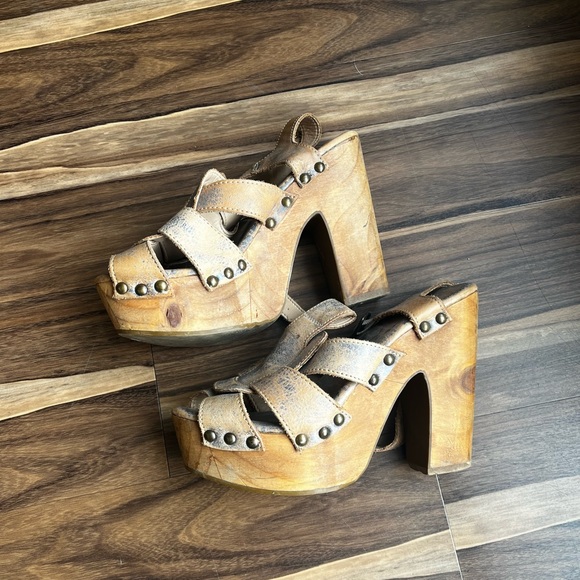 Bed Stu Melissa Distressed leather wood platform sandal 7 - Picture 2 of 5